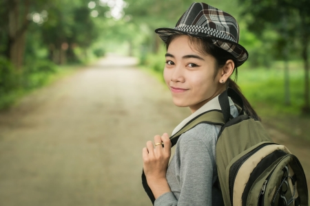 【英语阅读】今晚元宵节,惊现超大月亮。