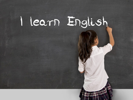 成人英语口语培训收费贵吗